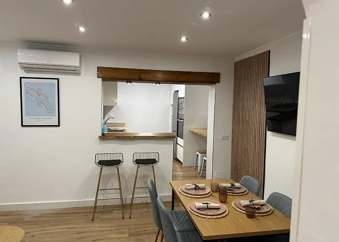 Paralelo Al Mar * 丰希罗拉