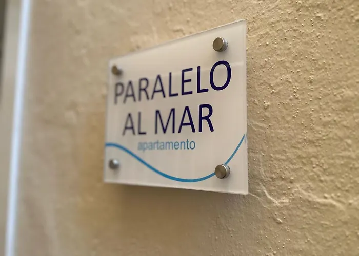 Paralelo Al Mar דירה